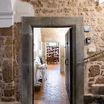 Vicity Orvieto, La Casa Degli Affreschi E La Casa Del Giardino Segreto