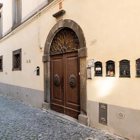 Vicity Orvieto, La Casa Degli Affreschi E La Casa Del Giardino Segreto Ferienhaus *