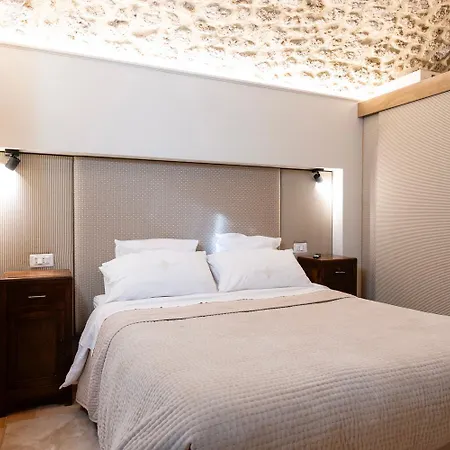 別荘 Vicity Orvieto, La Casa Degli Affreschi E La Casa Del Giardino Segreto オルヴィエート