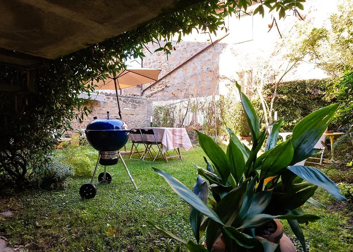 펜션 Vicity Orvieto, La Casa Degli Affreschi E La Casa Del Giardino Segreto *